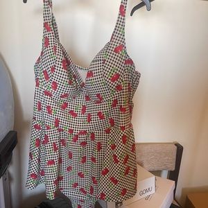 Well loved torrid bathing suit